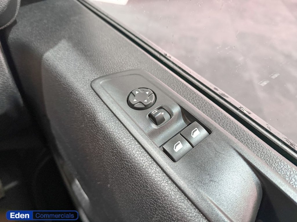 Used Vauxhall Vivaro 2024 for sale - 77506945: Photo 18