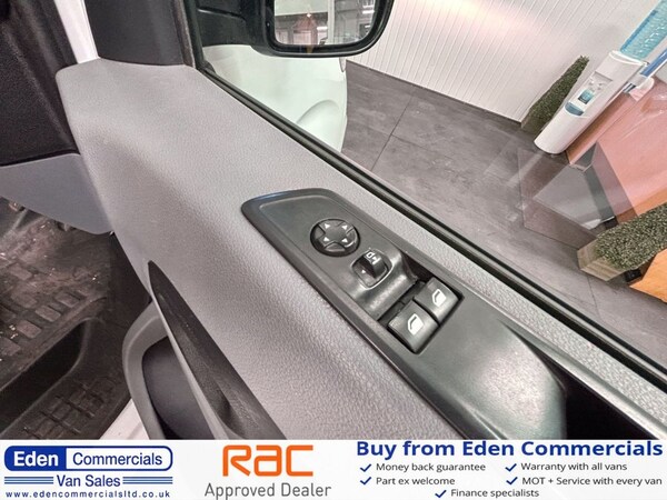 Used Vauxhall Vivaro 2022 for sale - 74535838: Photo 20