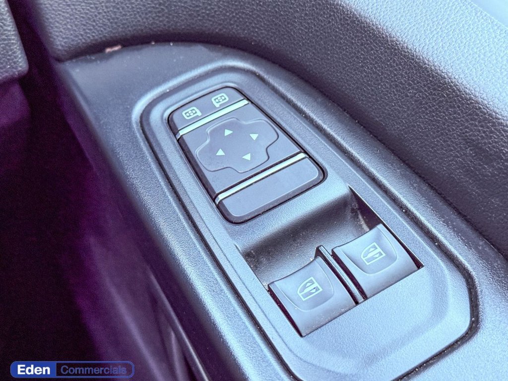 Used Renault Trafic 2023 for sale - 76740032: Photo 17