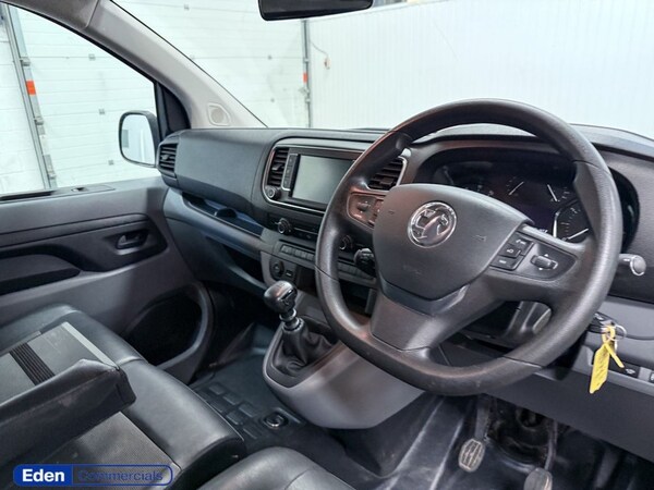 Used Vauxhall Vivaro 2021 for sale - 76105415: Photo 14