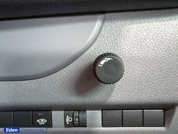 Used Vauxhall Vivaro 2021 for sale - 76105415: Photo 29