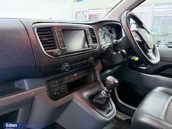 Used Vauxhall Vivaro 2021 for sale - 76105415: Photo