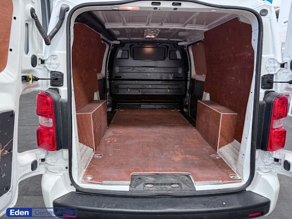 Used Vauxhall Vivaro 2021 for sale - 76105415: Photo 4