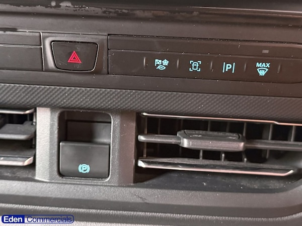Used Ford Transit Custom 2024 for sale - 75281579: Photo 29