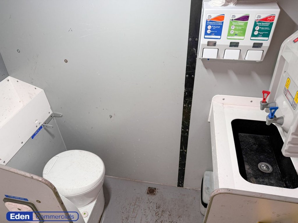 Used Ford Transit 2023 for sale - 77507084: Photo 6