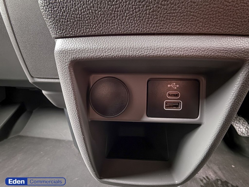 Used Ford Transit Custom 2024 for sale - 77507101: Photo 30