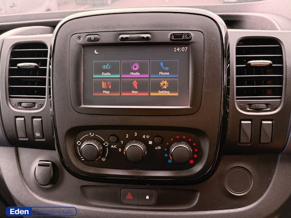 Used Vauxhall Vivaro 2015 for sale - 76173376: Photo 20