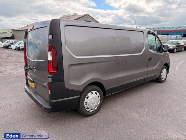 Used Vauxhall Vivaro 2015 for sale - 76173376: Photo 5
