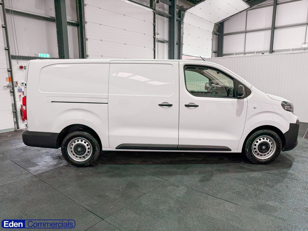 Used Vauxhall Vivaro 2024 for sale - 77643027: Photo 2