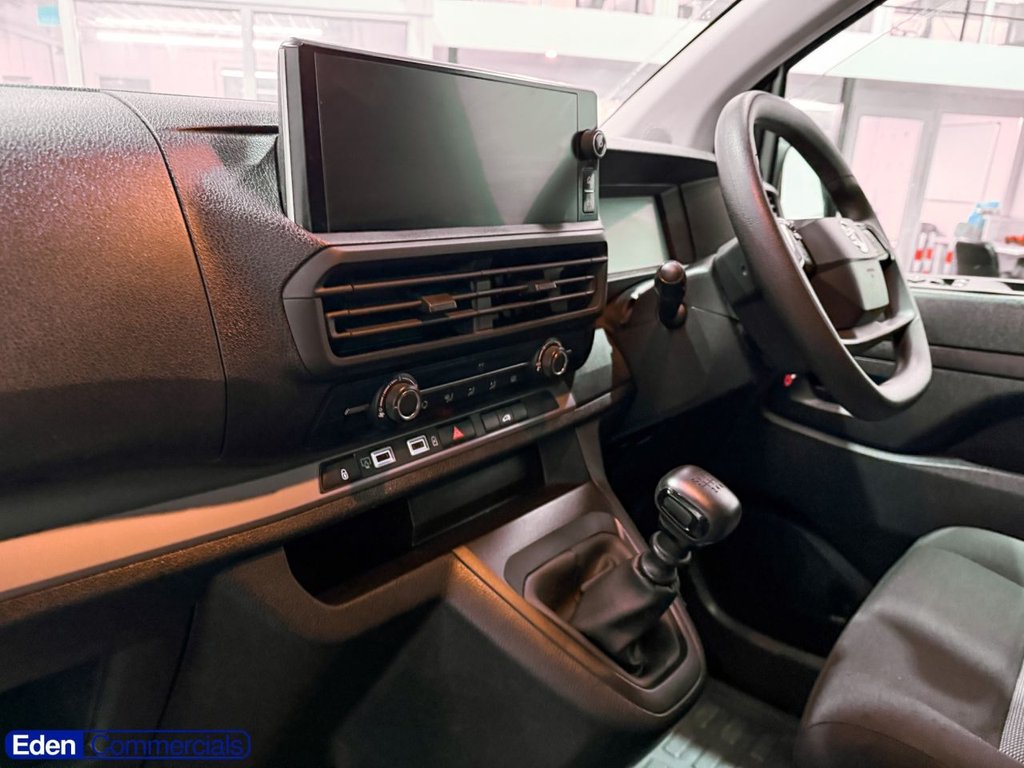 Used Vauxhall Vivaro 2024 for sale - 77643027: Photo 3