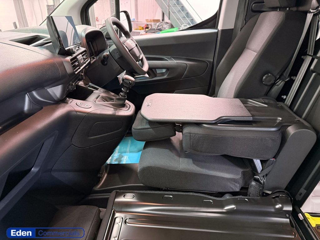 Used Vauxhall Combo 2025 for sale - 77368862: Photo 3