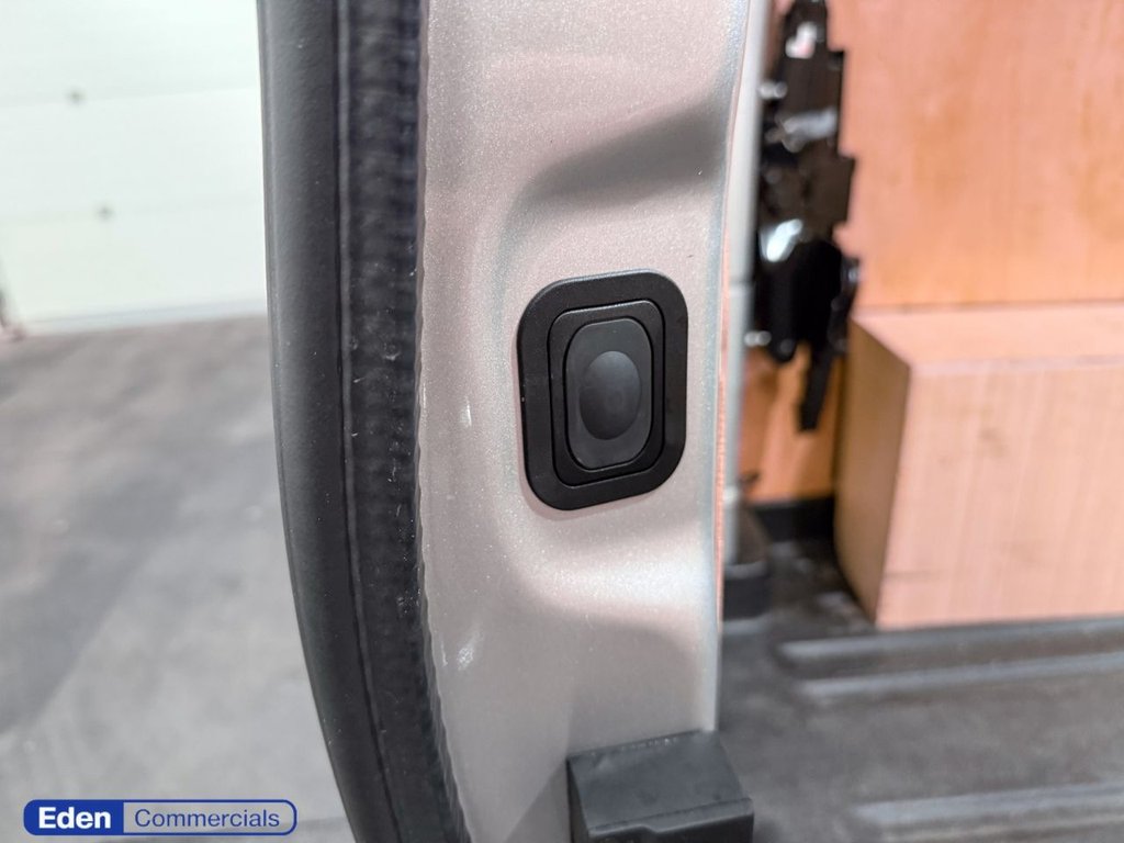 Used Ford Transit Custom 2024 for sale - 76210509: Photo 6