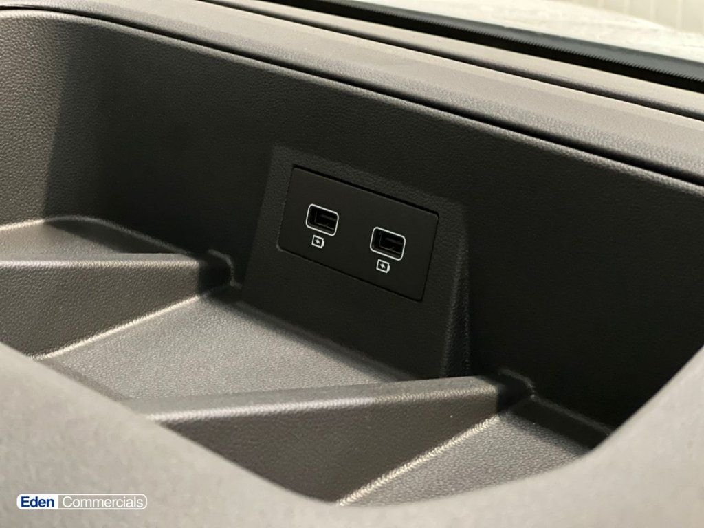 Used Renault Trafic 2025 for sale - 76841689: Photo 41