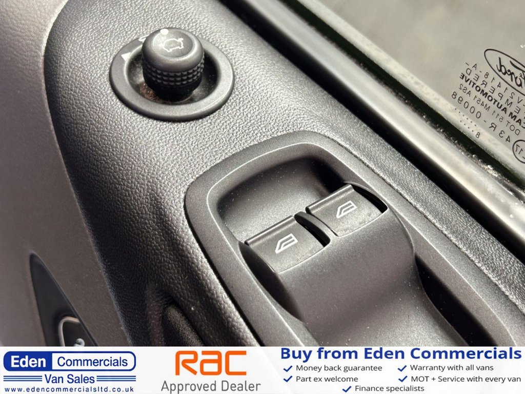 Used Ford Transit Custom 2020 for sale - 76604747: Photo 19