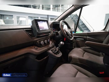 Used Renault Trafic 2023 for sale - 77171774: Photo