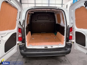 Used Citroen Berlingo 2023 for sale - 75359034: Photo