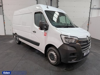 Renault Master feature image