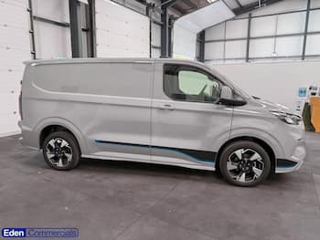 Used Ford Transit Custom 2025 for sale - 79648077: Photo