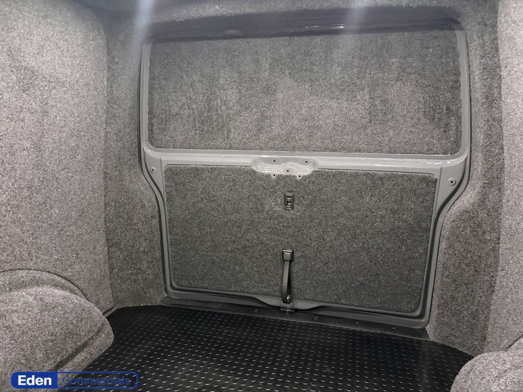 Used Volkswagen Transporter 2022 for sale - 76654882: Photo 4