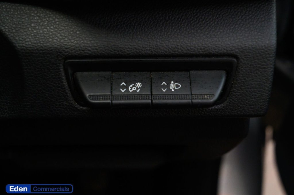 Used Renault Trafic 2022 for sale - 76883194: Photo 19