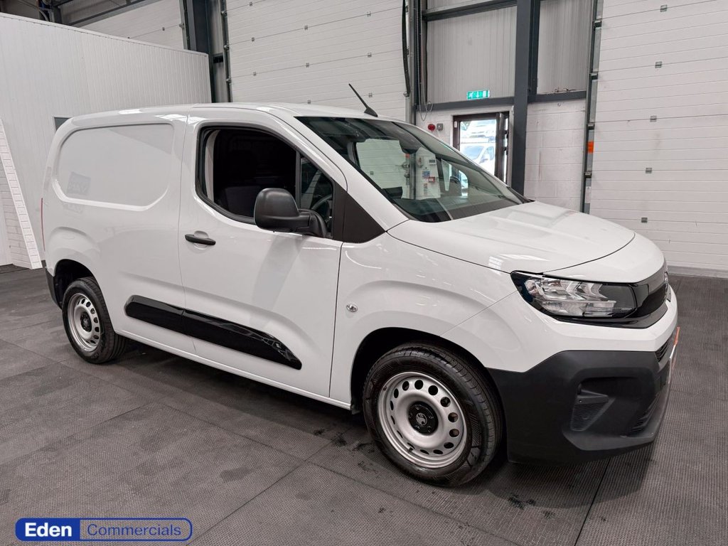 Used Vauxhall Combo 2024 for sale - 76768606: Photo 1