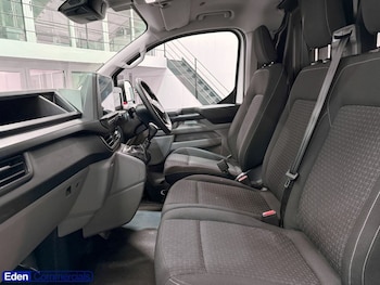 Used Ford Transit Custom 2025 for sale - 78631379: Photo