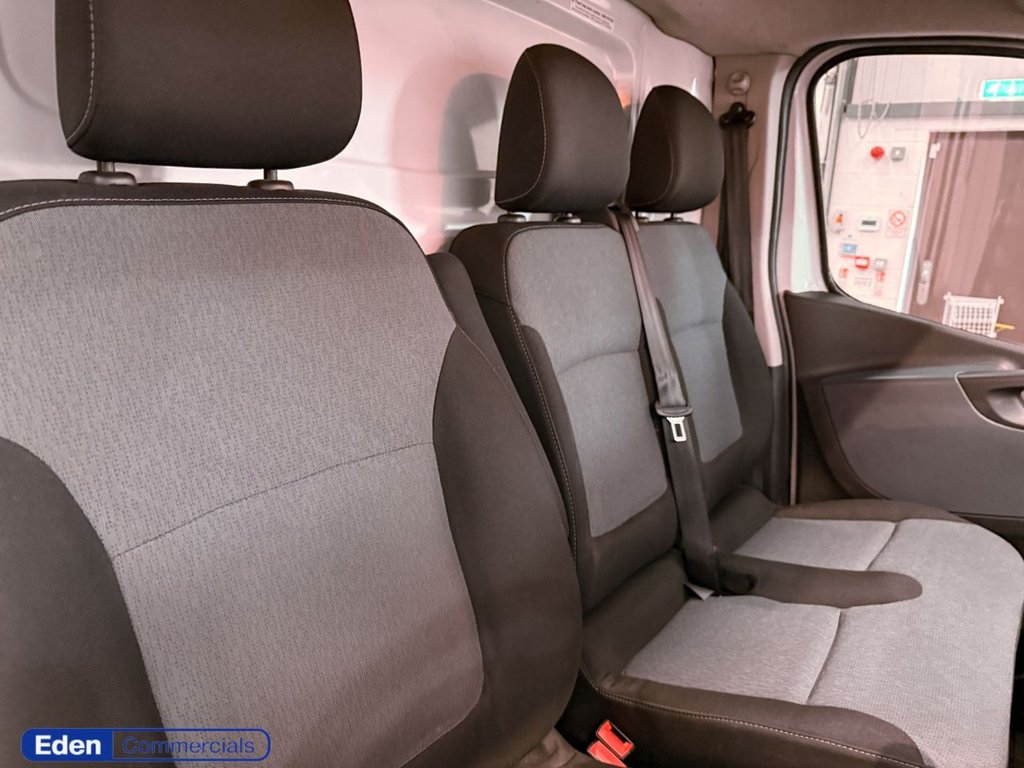 Used Vauxhall Vivaro 2017 for sale - 76361641: Photo 17