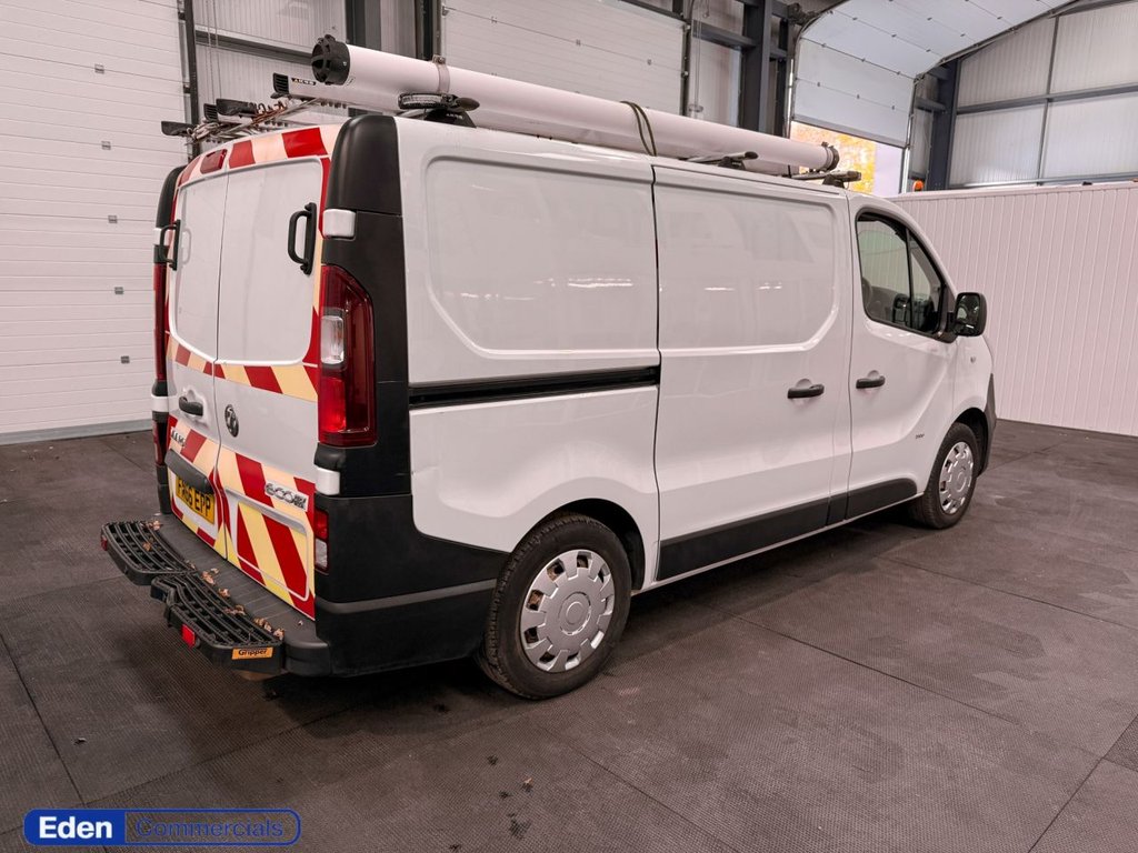Used Vauxhall Vivaro 2017 for sale - 76361641: Photo 5