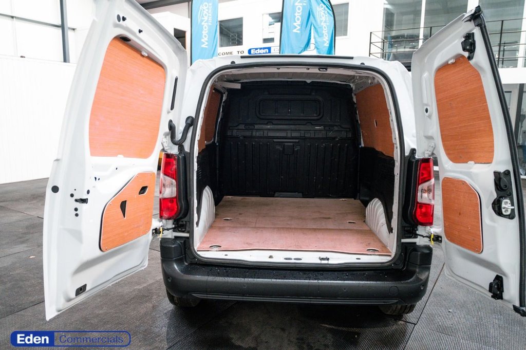 Used Vauxhall Combo 2024 for sale - 77341599: Photo 4