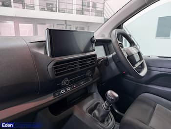 Used Vauxhall Vivaro 2024 for sale - 79461822: Photo