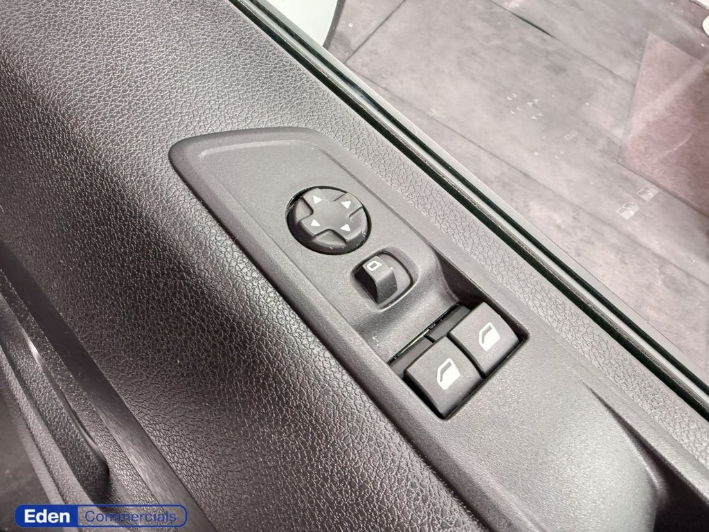 Used Vauxhall Vivaro 2024 for sale - 76848131: Photo 18