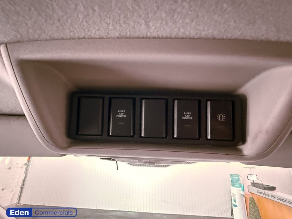 Used Ford Transit Custom 2017 for sale - 75986875: Photo 23