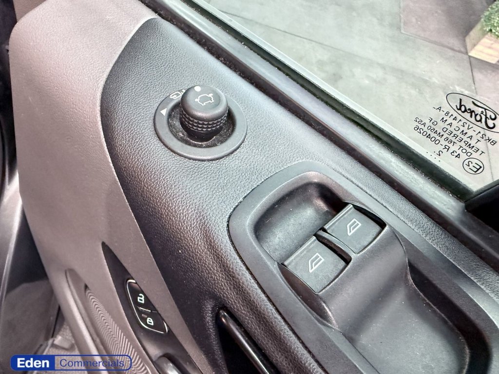 Used Ford Transit Custom 2023 for sale - 76105627: Photo 20