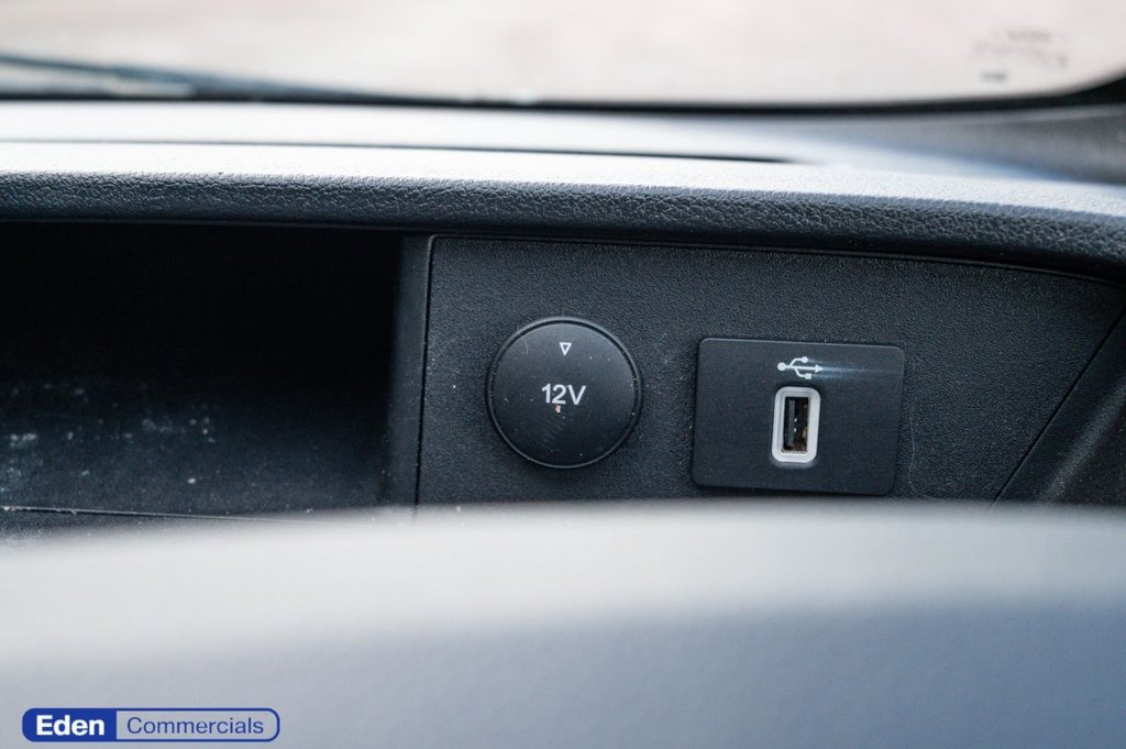 Used Ford Transit Custom 2018 for sale - 77171790: Photo 16