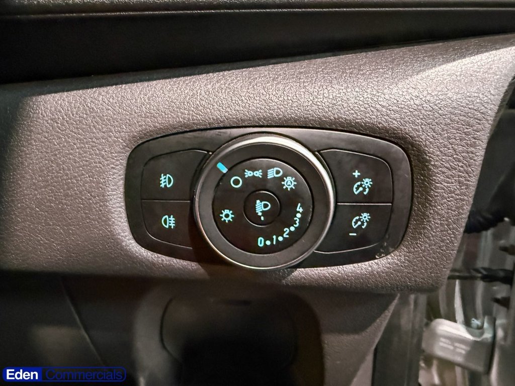 Used Ford Transit Custom 2021 for sale - 76642285: Photo 19