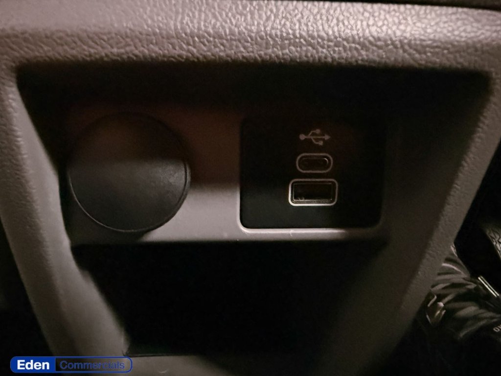 Used Ford Transit Custom 2024 for sale - 77038042: Photo 31