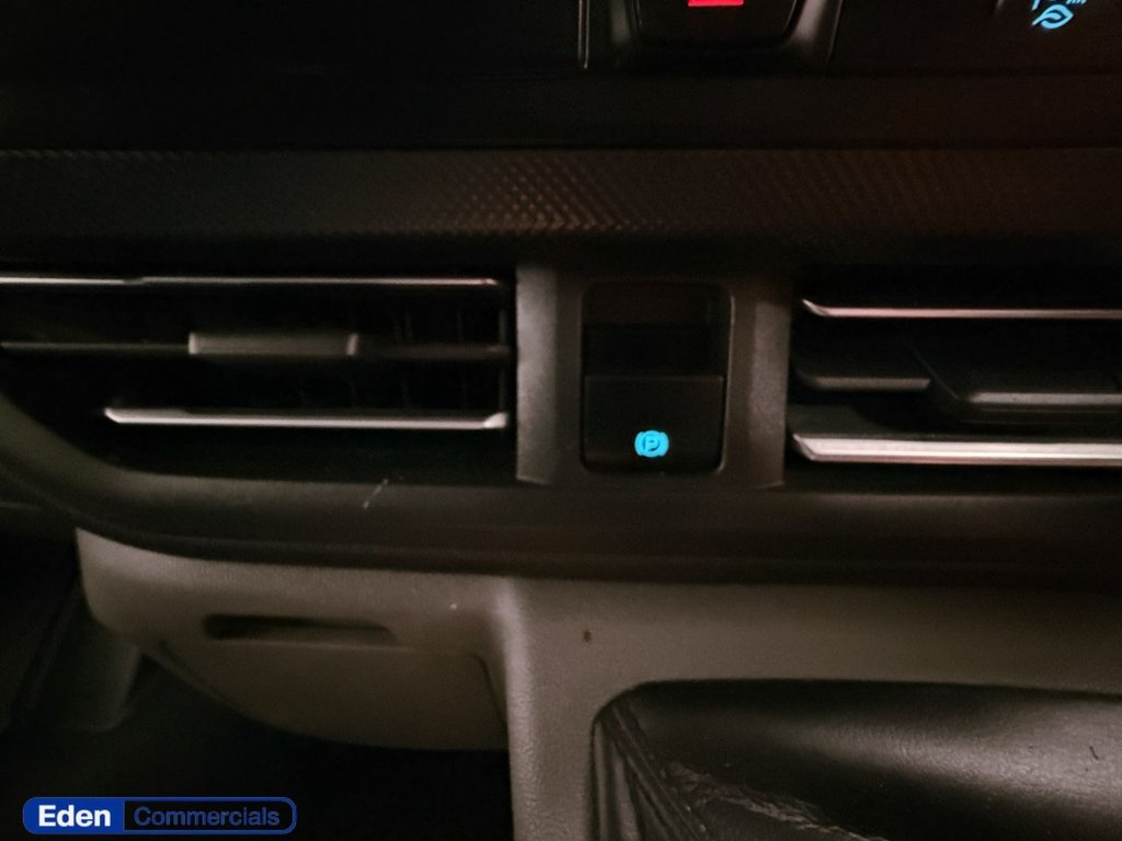 Used Ford Transit Custom 2024 for sale - 77038042: Photo 40