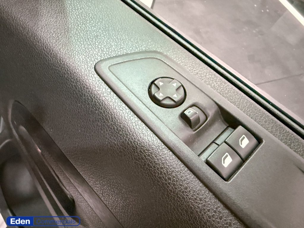 Used Vauxhall Vivaro 2024 for sale - 77546680: Photo 17