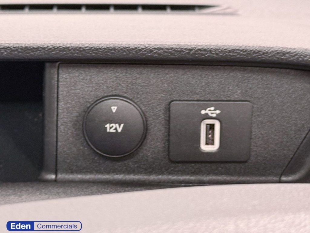 Used Ford Transit Custom 2022 for sale - 76724529: Photo 19