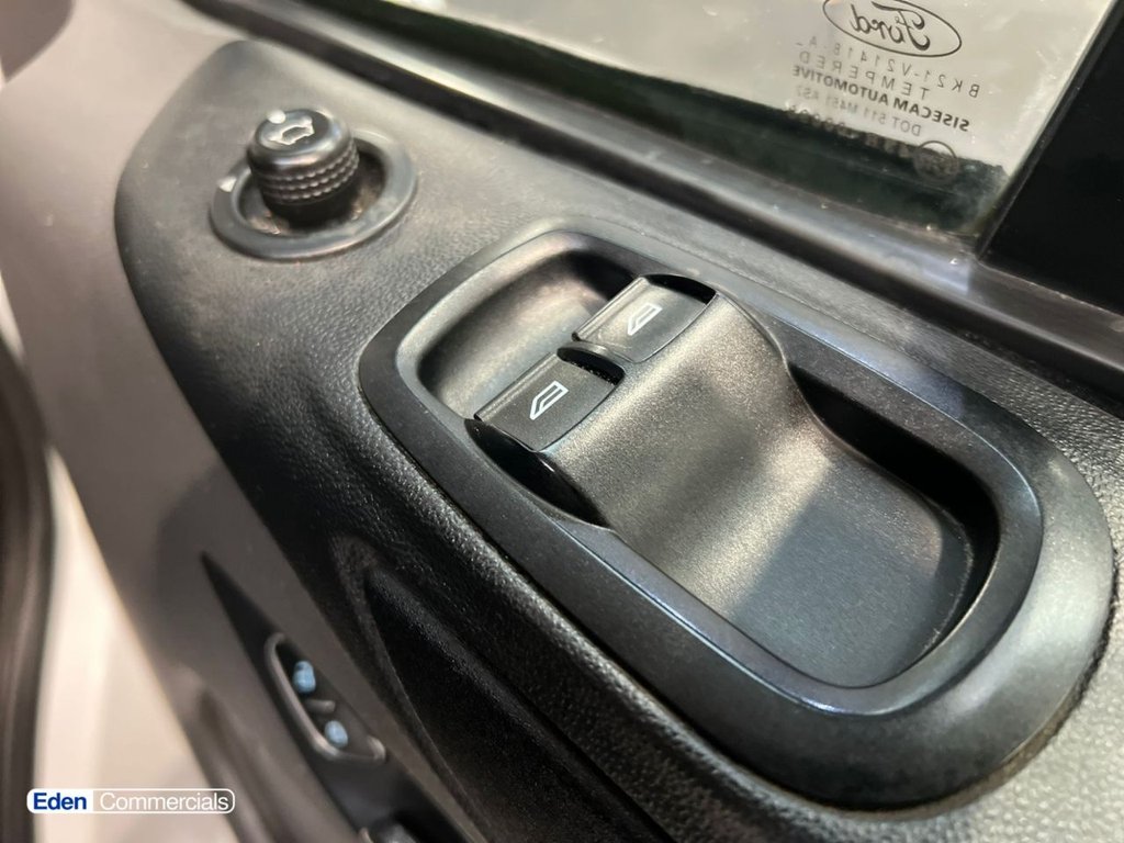Used Ford Transit Custom 2019 for sale - 77132943: Photo 40