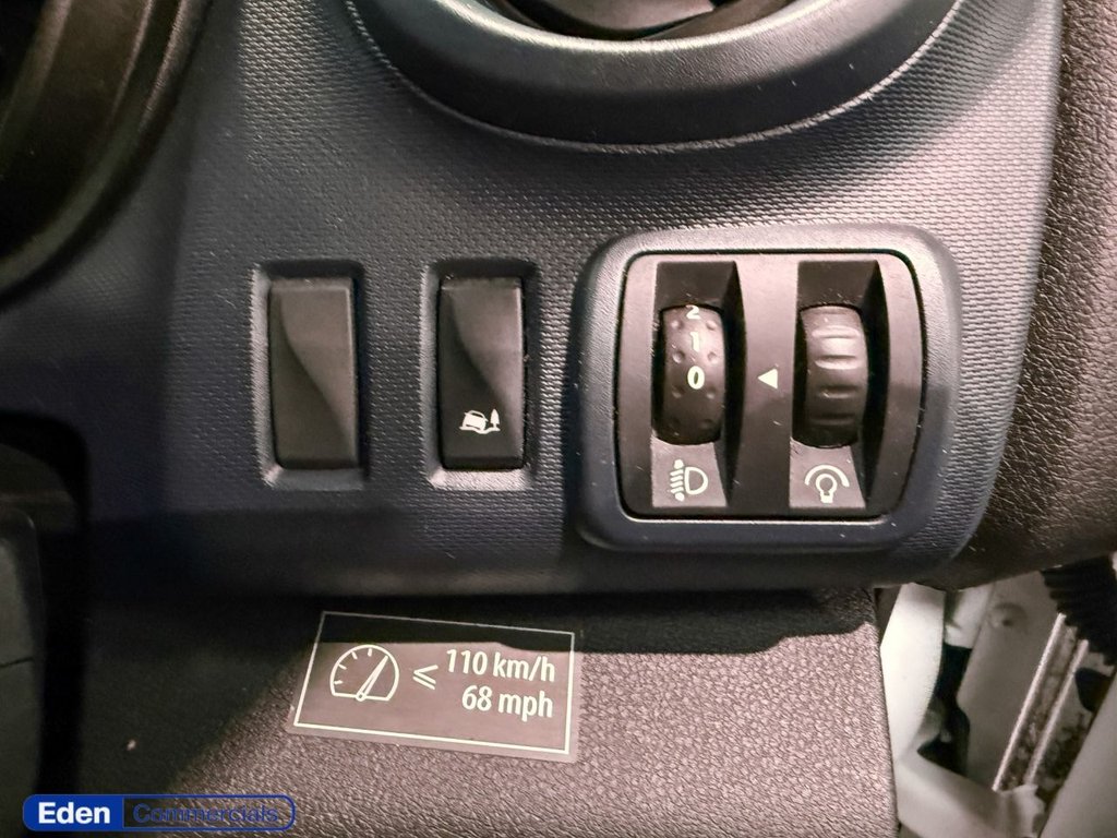 Used Vauxhall Vivaro 2018 for sale - 76724230: Photo 13