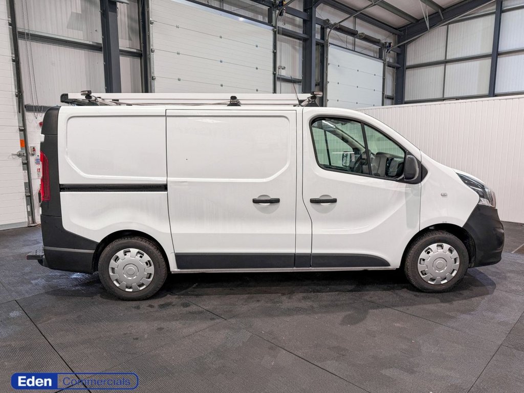 Used Vauxhall Vivaro 2018 for sale - 76724230: Photo 2