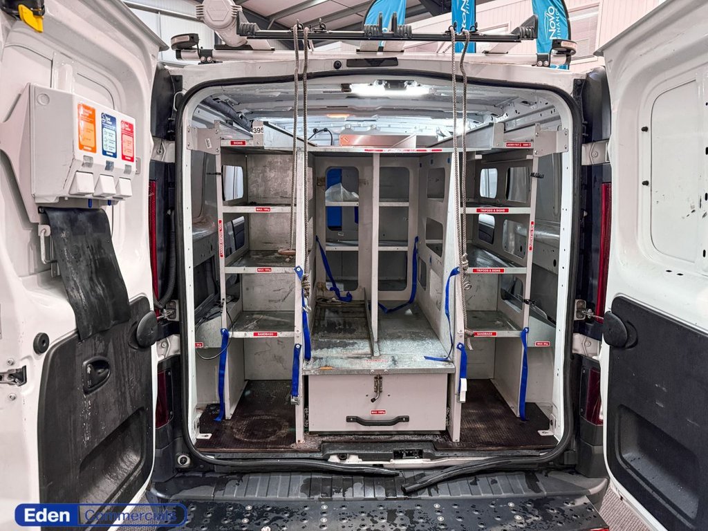 Used Vauxhall Vivaro 2018 for sale - 76724230: Photo 4