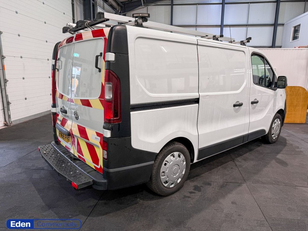Used Vauxhall Vivaro 2018 for sale - 76724230: Photo 5
