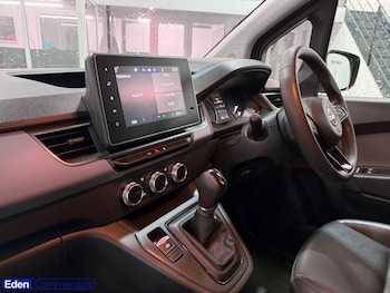 Used Nissan Other 2024 for sale - 78886983: Photo