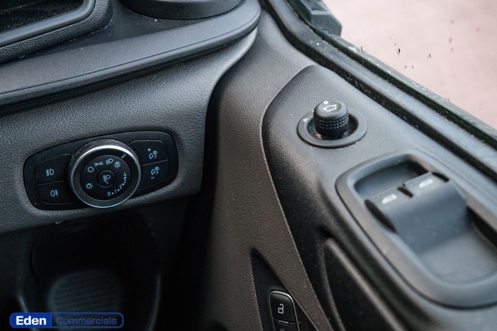 Used Ford Transit Custom 2020 for sale - 77080579: Photo 18