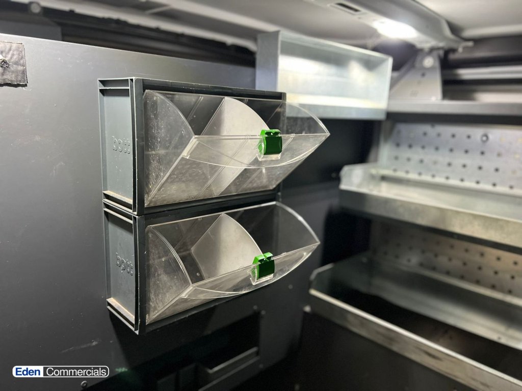 Used Ford Transit Custom 2020 for sale - 76711605: Photo 21