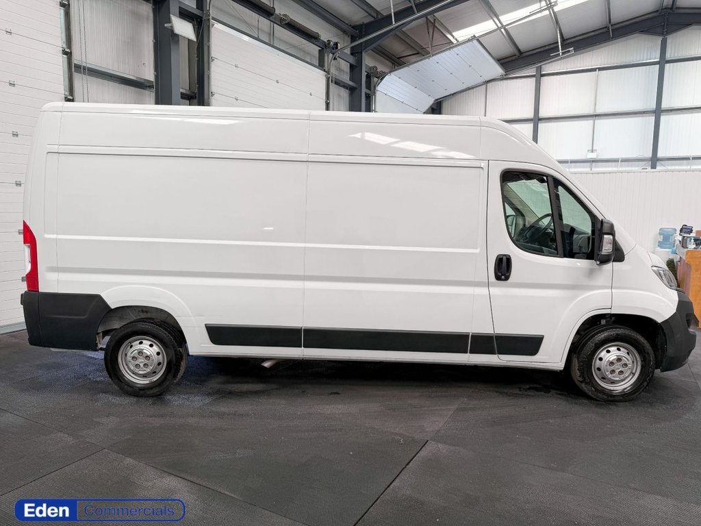 Used Vauxhall Movano 2024 for sale - 77927220: Photo 2