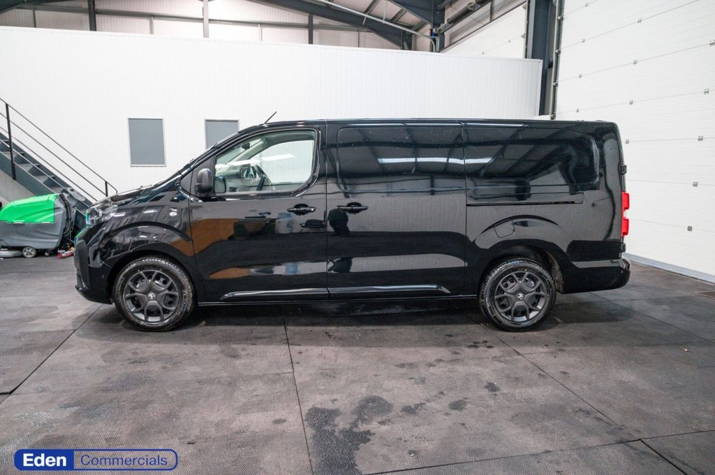 Used Vauxhall Vivaro 2025 for sale - 77110499: Photo 8