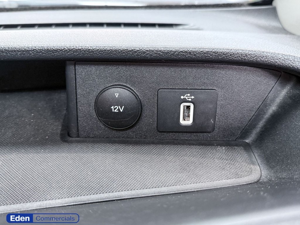 Used Ford Transit Custom 2022 for sale - 76047969: Photo 25